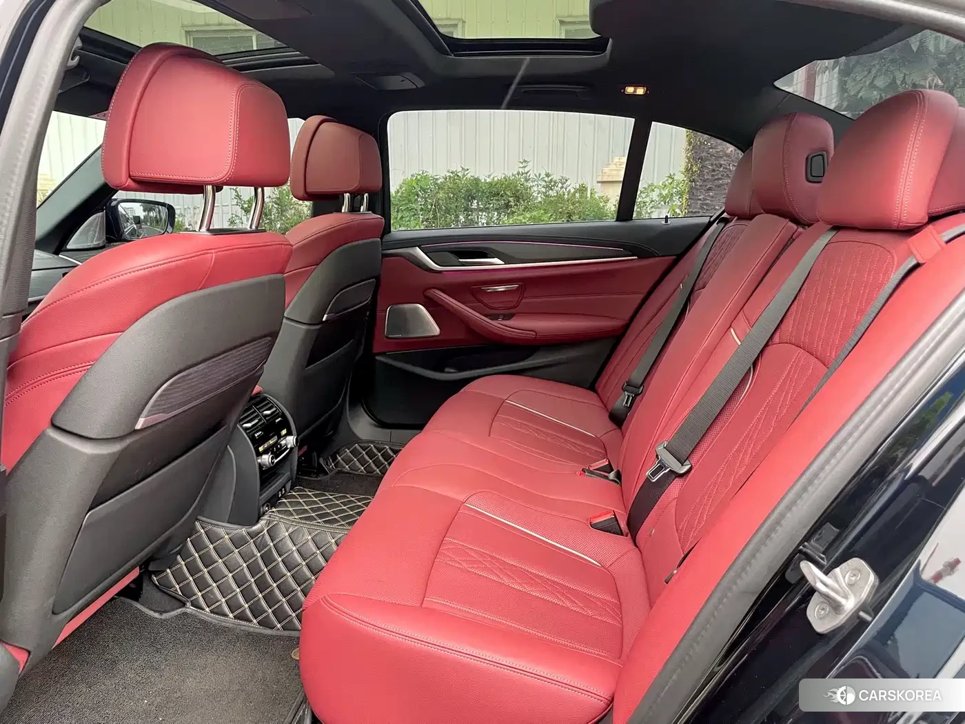 BMW 5 series 2024 Черный из Китая, фото 3