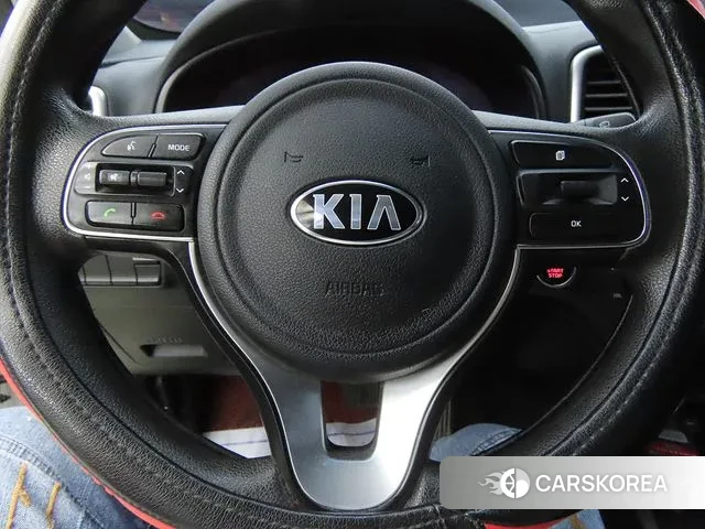 Kia Sportage 4th Generation 2018 Белый из Кореи, фото 3