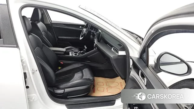 Kia K5 3rd generation 2020 Белый из Кореи, фото 3