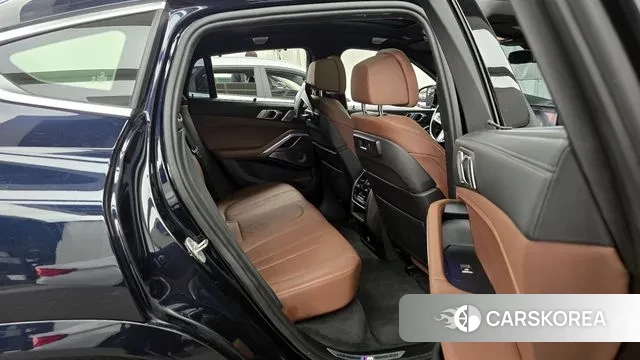 BMW X6 (G06) 2021 Черный из Кореи, фото 3