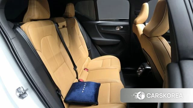 Volvo XC40 2020 Белый из Кореи, фото 3