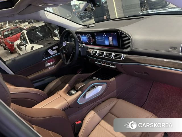 Mercedes-Benz GLE (import) 2024 Черный из Китая, фото 3