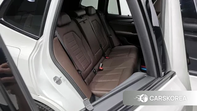 BMW X3 (G01) 2023 Белый из Кореи, фото 3