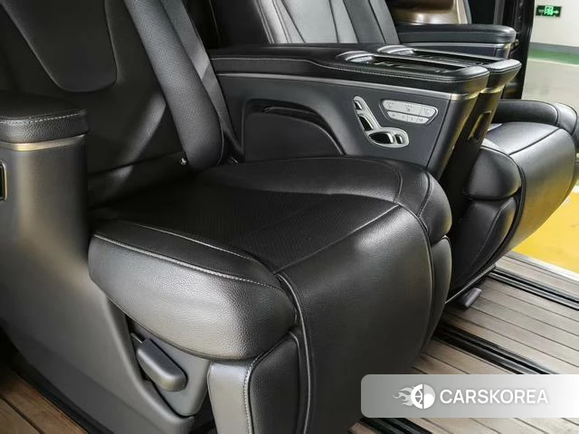 Mercedes-Benz V-class 2021 Черный из Китая, фото 3