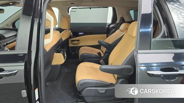 Kia Carnival 4th generation 2023 Черный из Кореи, фото 3