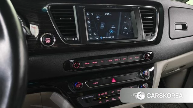 Kia The New Carnival 2019 Черный из Кореи, фото 3