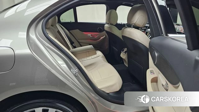 Mercedes-Benz C-Class W205 2020 Серебристо-серый из Кореи, фото 3