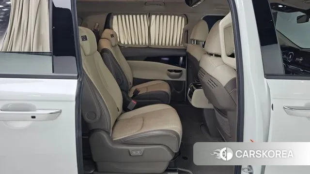 Kia Carnival 4th generation 2023 Белый из Кореи, фото 3