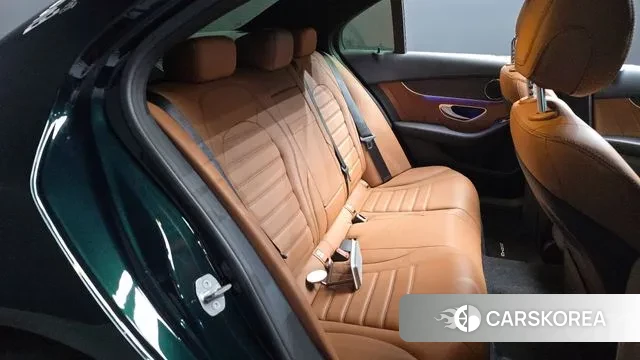 Mercedes-Benz C-Class W205 2019 Темно-зеленый из Кореи, фото 3