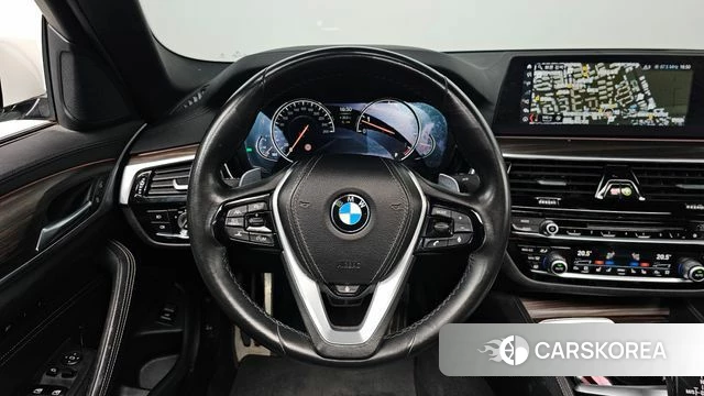 BMW 5 Series (G30) id 4924144 из Кореи 3