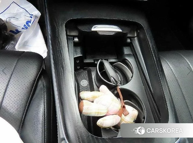 Mercedes-Benz E-Class W214 2024 Серебристо-серый из Кореи, фото 3