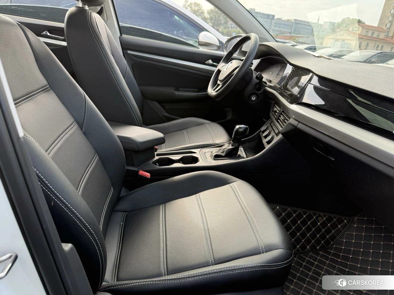 Volkswagen Bora 2021 Белый из Китая, фото 3