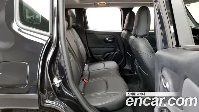 Jeep Renegade 2021 Черный из Кореи, фото 3