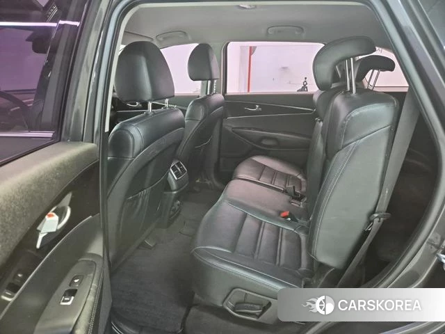 Kia The New Sorento 2018 Серебристо-серый из Кореи, фото 3