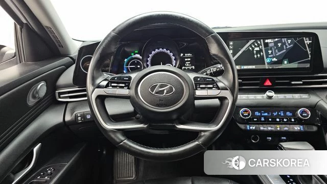 Hyundai Avante Hybrid (CN7) 2022 Белый из Кореи, фото 3