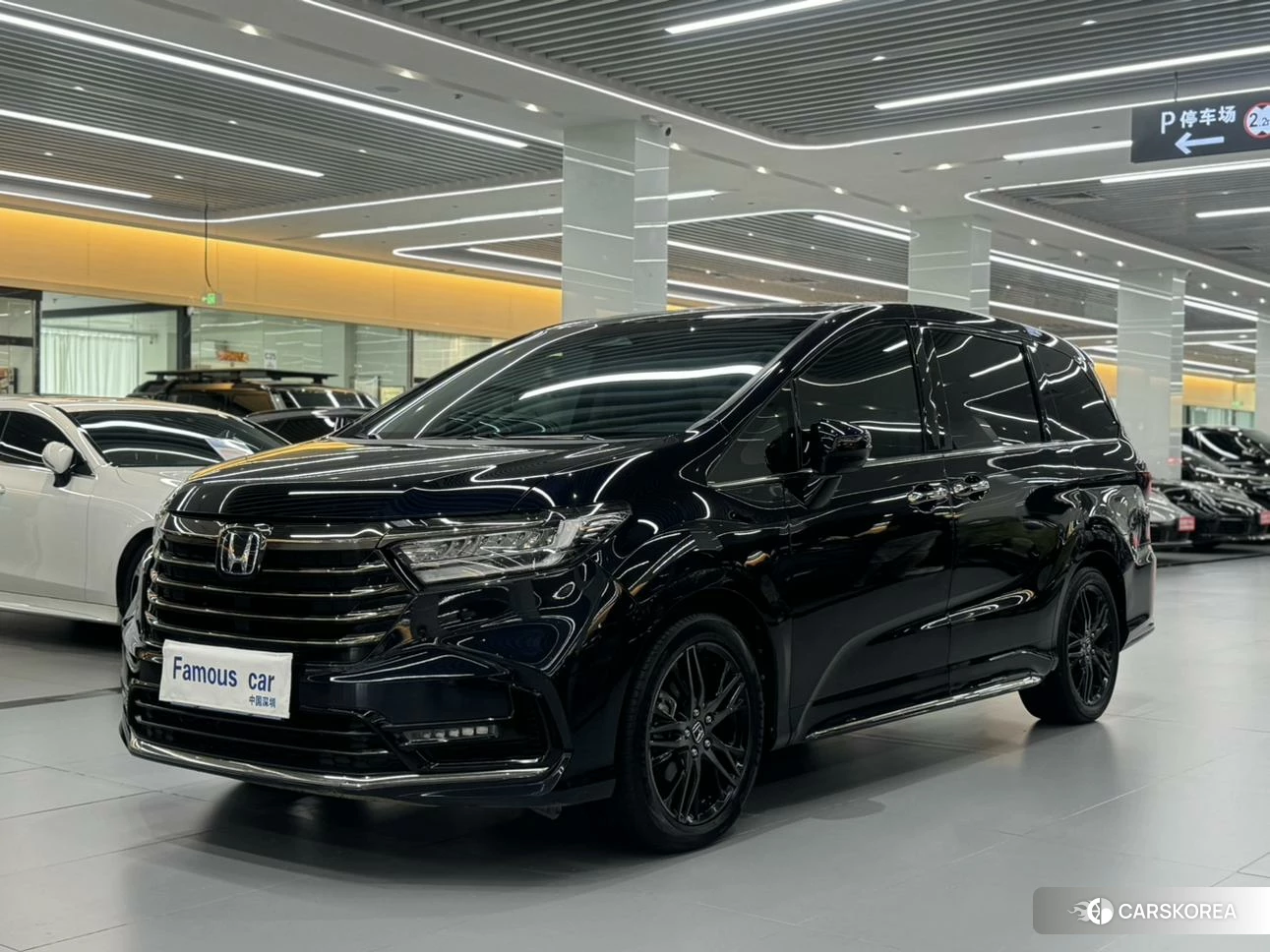 Honda Odyssey 2023 Черный из Китая, фото 3