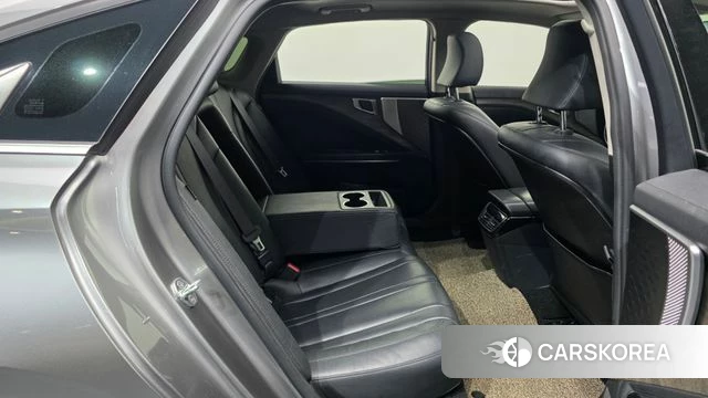 Kia K8 2021 Серебристо-серый из Кореи, фото 3