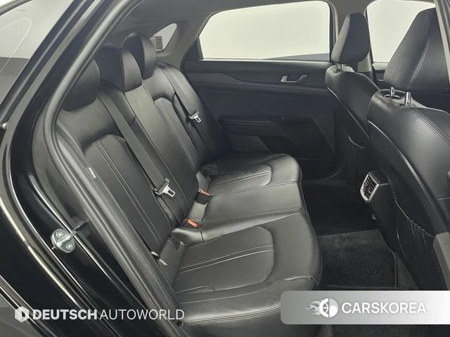 Kia K5 3rd generation 2023 Черный из Кореи, фото 3