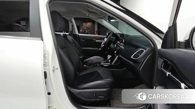 Kia Seltos 2021 Белый из Кореи, фото 3