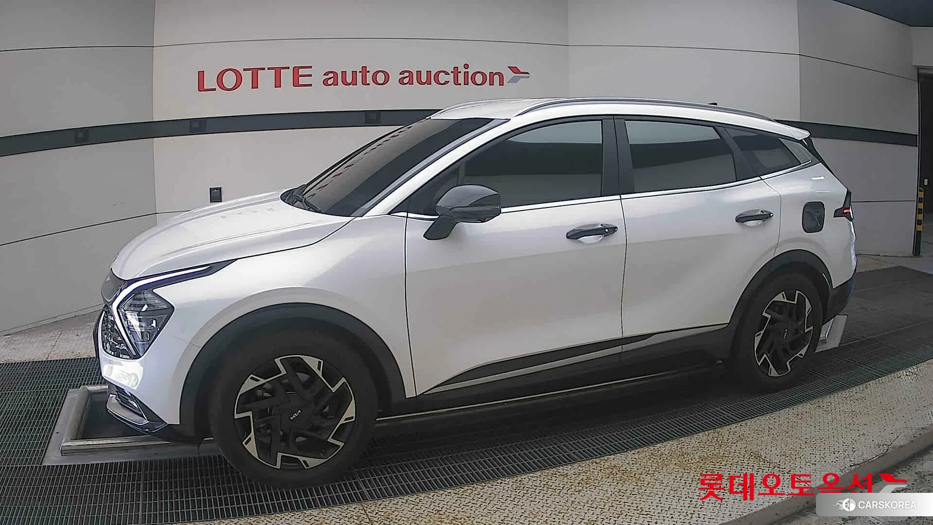 Kia Sportage 2022 Белый из Кореи, фото 3