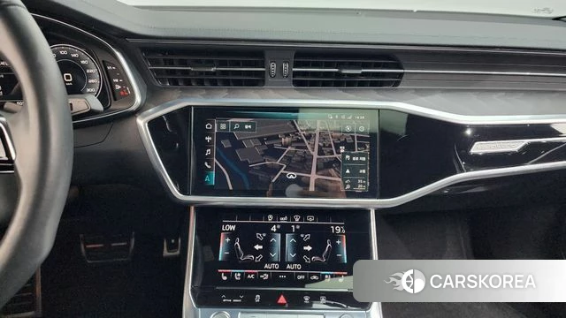 Audi A6 (C8) 2019 Белый из Кореи, фото 3