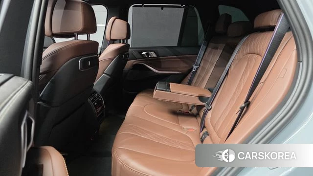 BMW X5 (G05) 2024 Цвет галактики из Кореи, фото 3