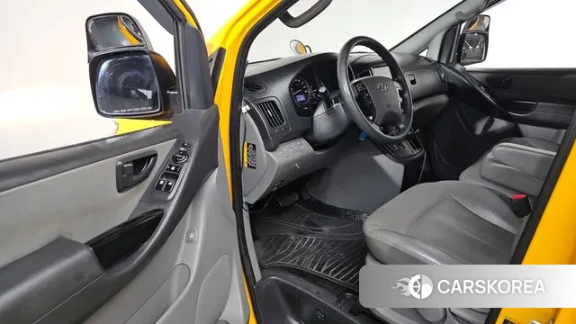 Hyundai The New Grand Starex 2019 Желтый из Кореи, фото 3