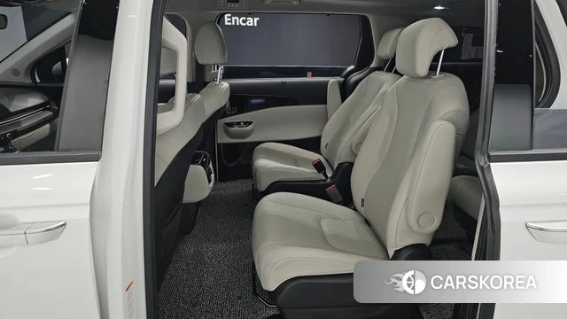 Kia Carnival 4th generation 2023 Белый из Кореи, фото 3