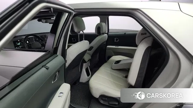 Hyundai Ionic 5 2021 Серебряный из Кореи, фото 3