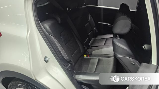 Kia Sportage The Bold 2021 Белый из Кореи, фото 3