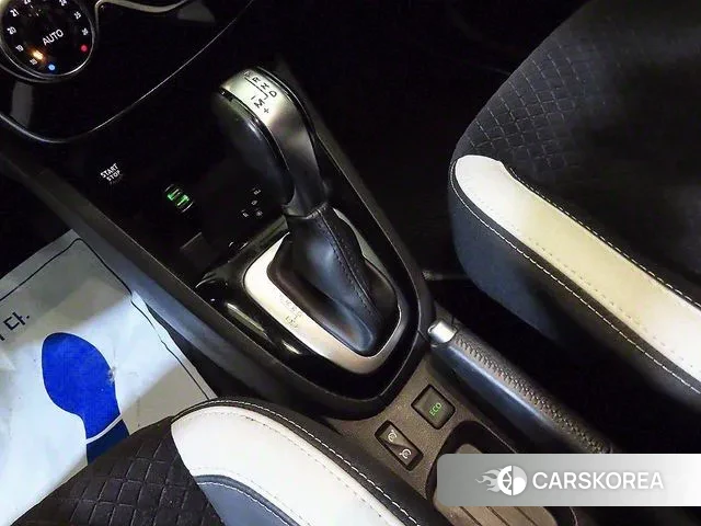Renault Korea (Samsung) Clio 2018 Серебряный из Кореи, фото 3