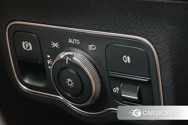 Mercedes-Benz GLB 2022 Черный из Китая, фото 3