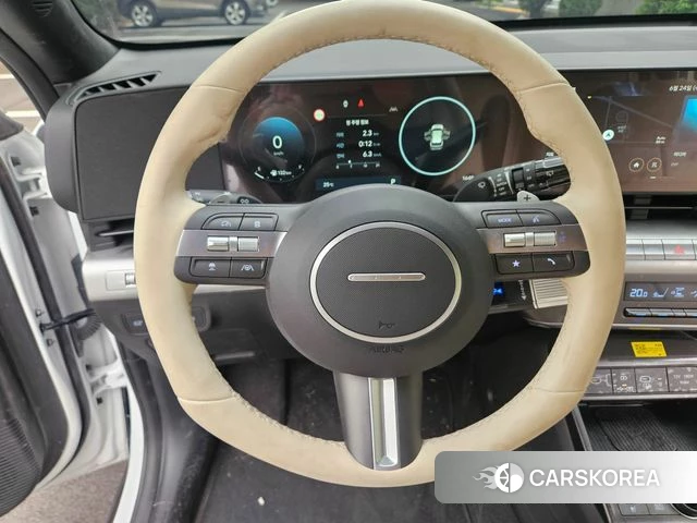 Hyundai Kona (SX2) 2026 Белый из Кореи, фото 3