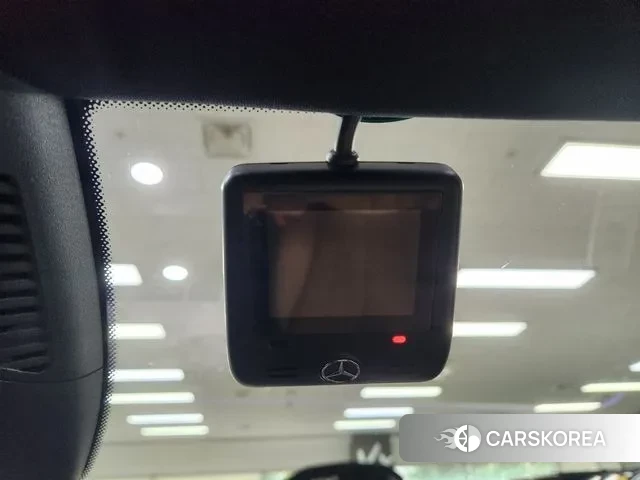 Mercedes-Benz E-Class W214 2024 Черный из Кореи, фото 3