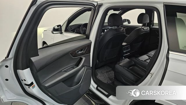 Audi Q7 (4M) 2020 Белый из Кореи, фото 3