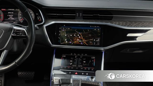 Audi A6 (C8) 2021 Серый из Кореи, фото 3