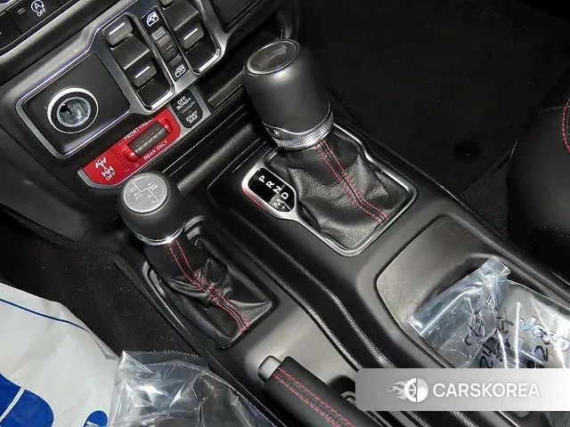 Jeep Wrangler (JL) 2021 Белый из Кореи, фото 3