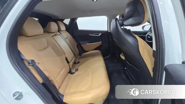 Kia EV6 2021 Белый из Кореи, фото 3