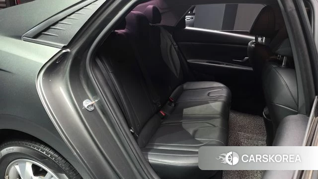 Hyundai Avante (CN7) 2021 Серый из Кореи, фото 3