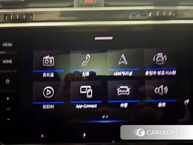 Volkswagen Tiguan second Generation 2023 Белый из Кореи, фото 3