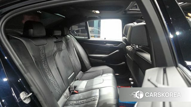 BMW 5 Series (G30) 2019 Синий из Кореи, фото 3