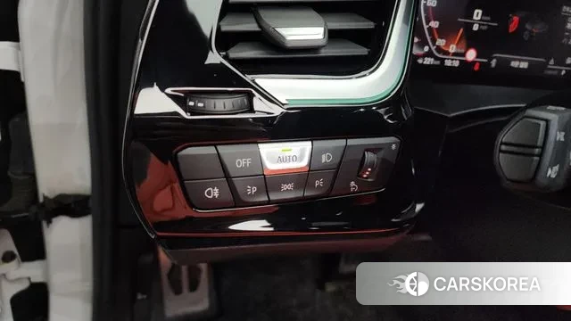 BMW Z4 (G29) 2019 Белый из Кореи, фото 3