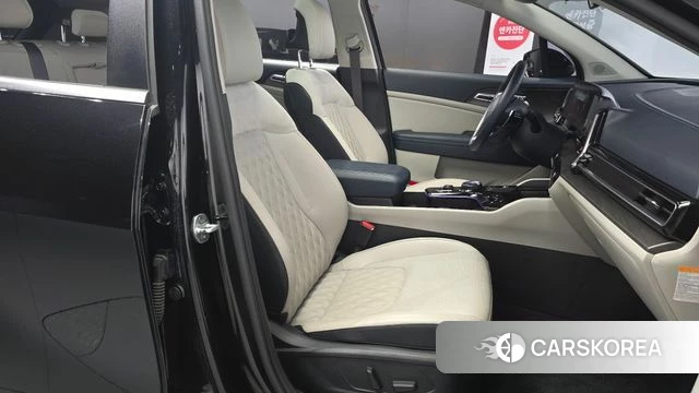 Kia Sportage 5th Generation Hybrid 2021 Черный из Кореи, фото 3