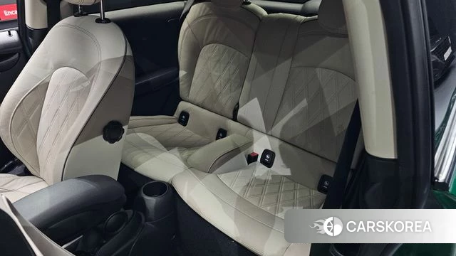 Mini Cooper S 2023 Зеленый из Кореи, фото 3