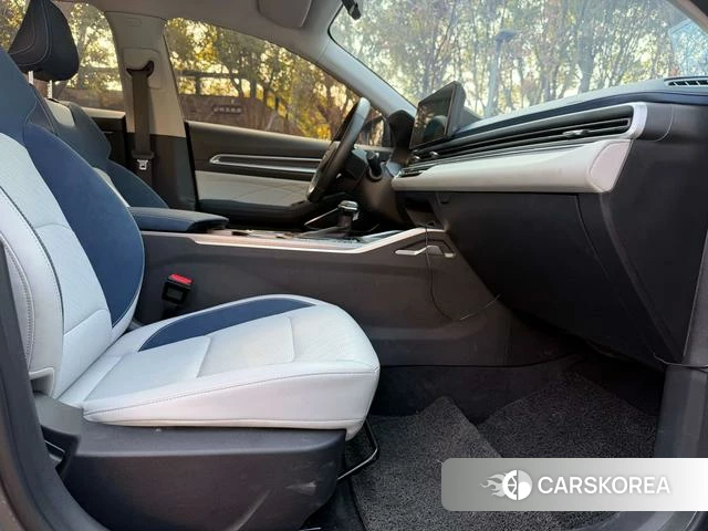Geely Automobile Emgrand 2022 Темно-серый из Китая, фото 3