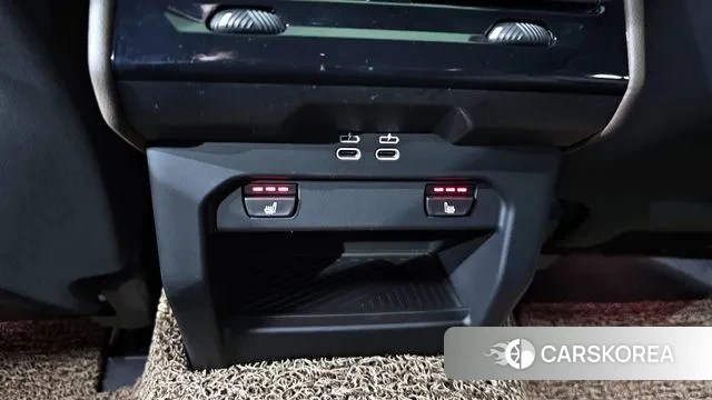 BMW 5 Series (G60) 2024 Белый из Кореи, фото 3