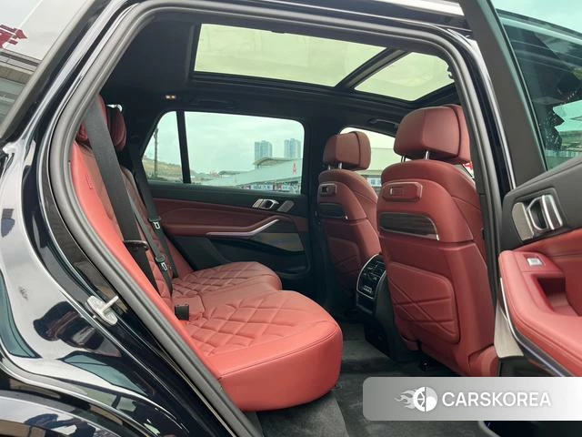 BMW X5 2024 Черный из Китая, фото 3
