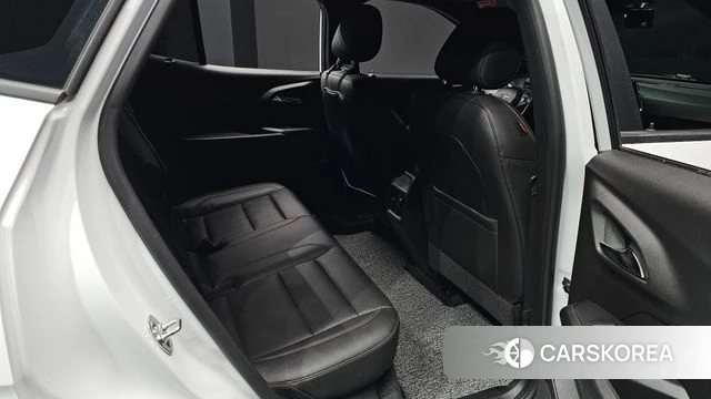 Chevrolet (GM Daewoo) Trax Crossover 2023 Белый из Кореи, фото 3