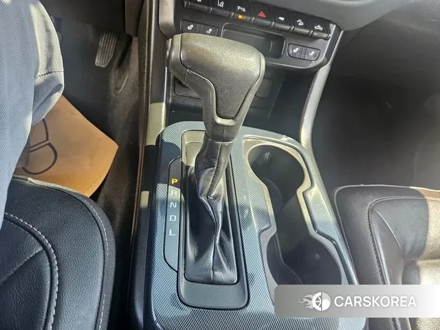 Chevrolet (GM Daewoo) Real New Colorado 2021 Красный из Кореи, фото 3