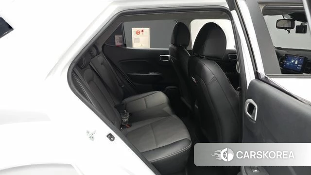 Hyundai Venue 2022 Белый из Кореи, фото 3
